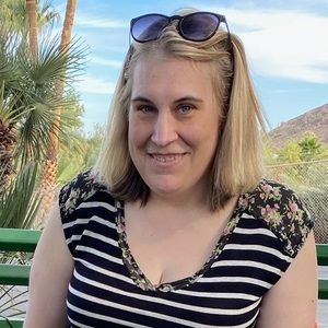 Meet your Posher, Andrea